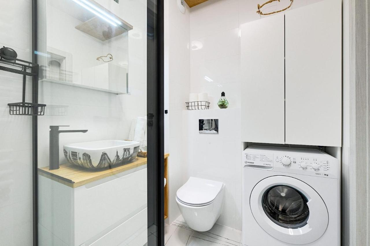 דירות ורשה Targowa 10 London Studio מראה חיצוני תמונה